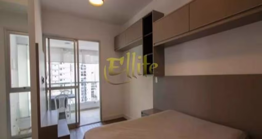 Apartamento com 1 dormitório para locação na região de Moema em São Paulo, à 900 metros da estação Moema!