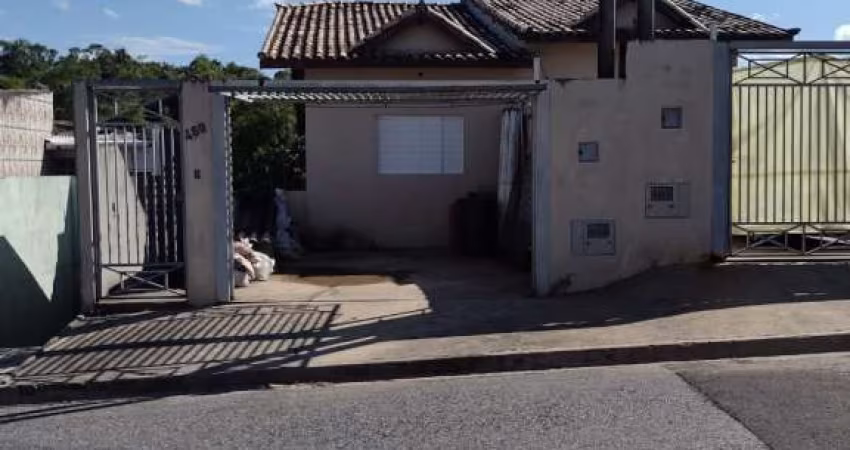 Sobrado à Venda com 2 dormitorios, jardim Ipanema , Registro, SP