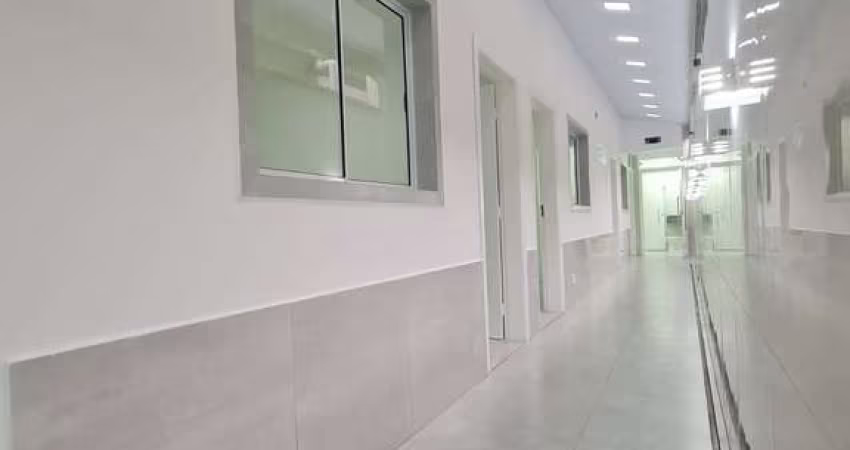 Sala com banheiro para locação no Boqueirão