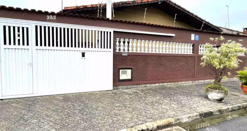 Ótima casa à venda com piscina, bairro caiçara, praia grande, sp
