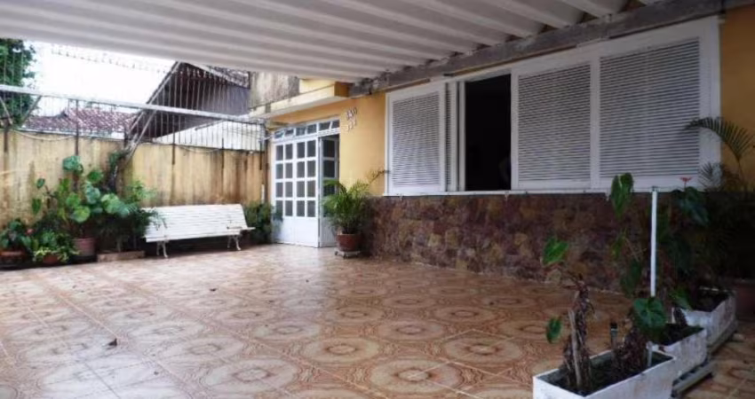 Casa com 4 dorms, Real, Praia Grande - R$ 450 mil - Oportunidade de negócio!