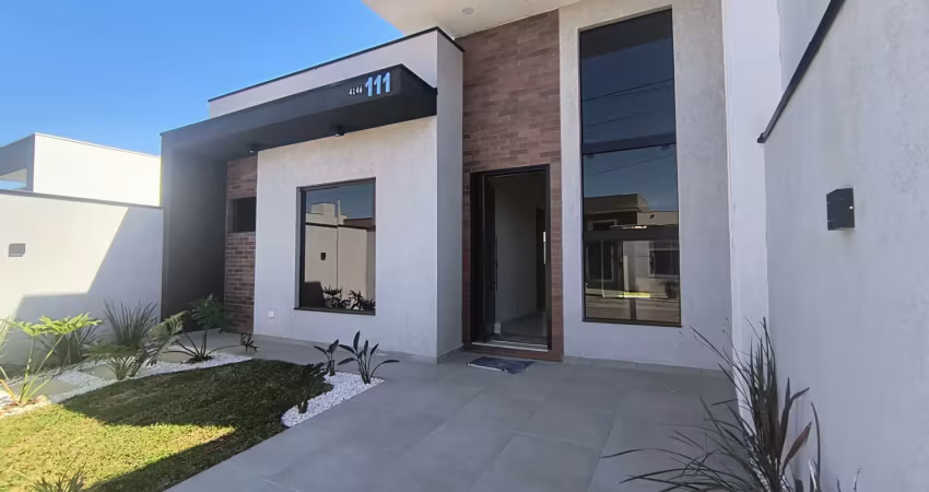 Casa no adeodato. casa com suite, lindo acabamento, área gourmet com churrasqueira.