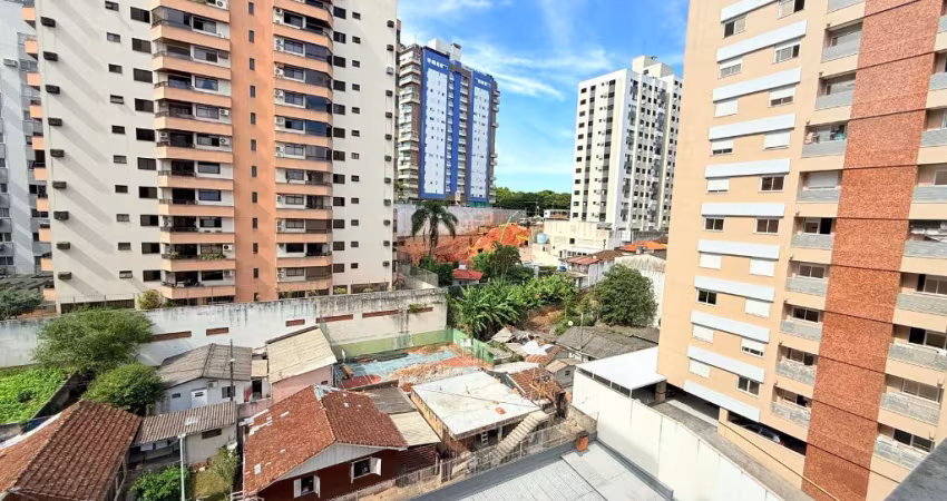 Apartamento 3 dormitórios no centro de Florianopolis SC