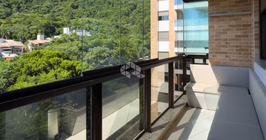 Apartamento de 3 dormitórios + escritório no Itacorubi em condomínio clube - Florianópolis/SC
