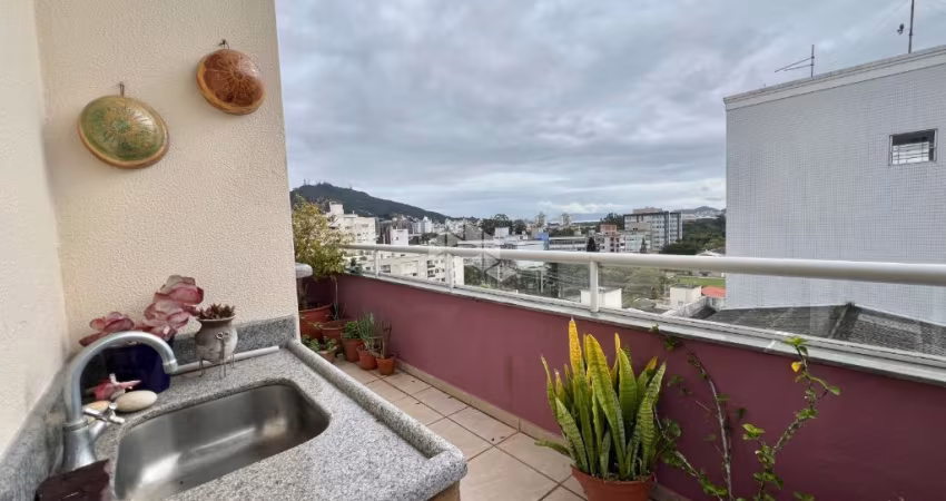 COBERTURA COM 2 QUARTOS SENDO 1 SUÍTE COM VISTA PANORÂMICA  E ÁREA DE LAZER NO CÓRREGO GRANDE EM FLORIANÓPOLIS