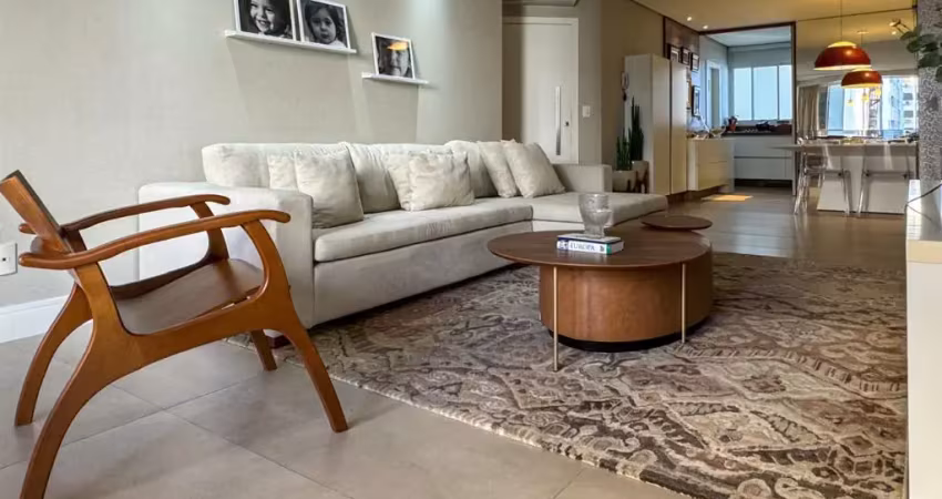 Apartamento com 3 suítes no centro de florianópolis sc