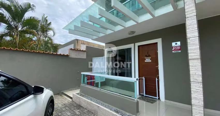 Peró - cabo frio  - casa duplex toda mobiliada pronta para você entrar e morar.