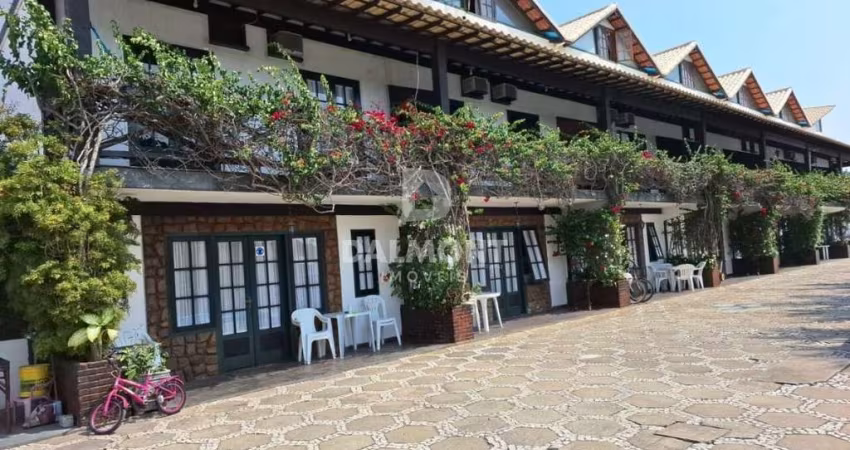 Ogiva - Cabo Frio - Ótima casa em condomínio em frente ao canal navegável