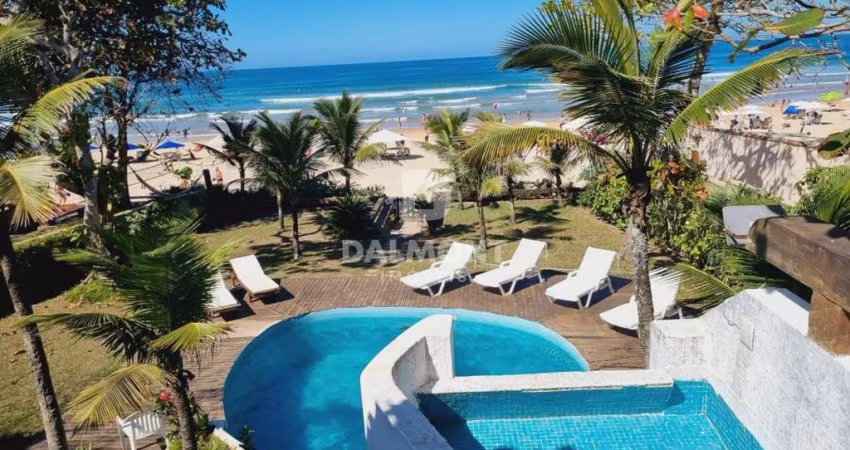 Mansão frente ao mar de Geribá - Búzios - 510m² e 1500m² de terreno.