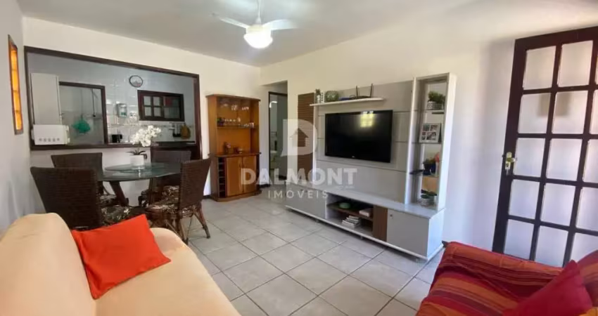 Ogiva - Cabo Frio - Casa linear em codomínio fechado, 65m²
