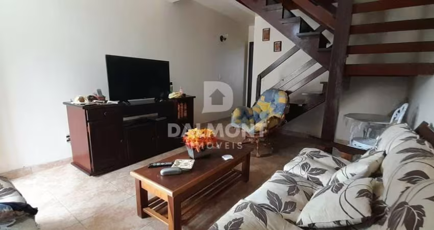 Peró - Cabo Frio - Casa triplex em condomínio fechado