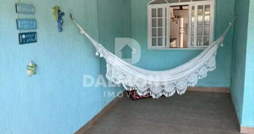 Palmeiras - Cabo Frio/RJ - Casa com 3 dormitórios próximo ao Shopping Park Lagos!!!