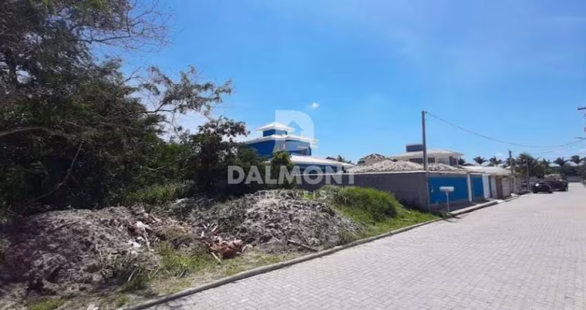 Caravelas - Búzios  - Terreno 450M², ótima localização.