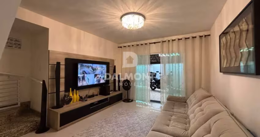 Palmeiras - cabo frio - casa com 4 dormitórios à venda, 140 m² por r$ 720.000