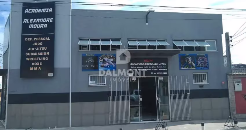 Jardim flamboyant - cabo frio/rj galpão à venda, 144 m² por r$ 850.000