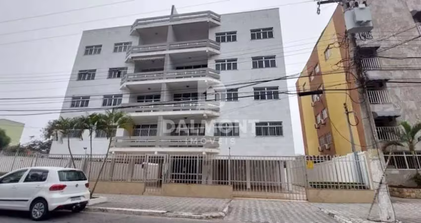 Vila Nova - Cabo Frio/RJ - Apartamento com 3 dormitórios à venda, 140 m² .