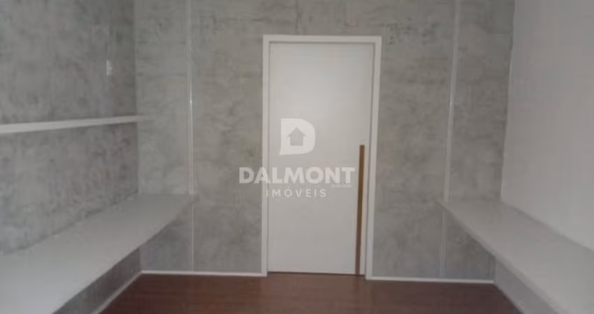Centro - Cabo Frio/RJ - Sala comercial de 34 m², por R$ 350.000,00