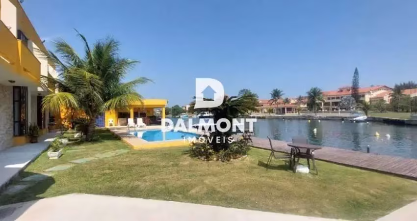 Ogiva - Frente Canal Itajuru, com lazer no condomínio