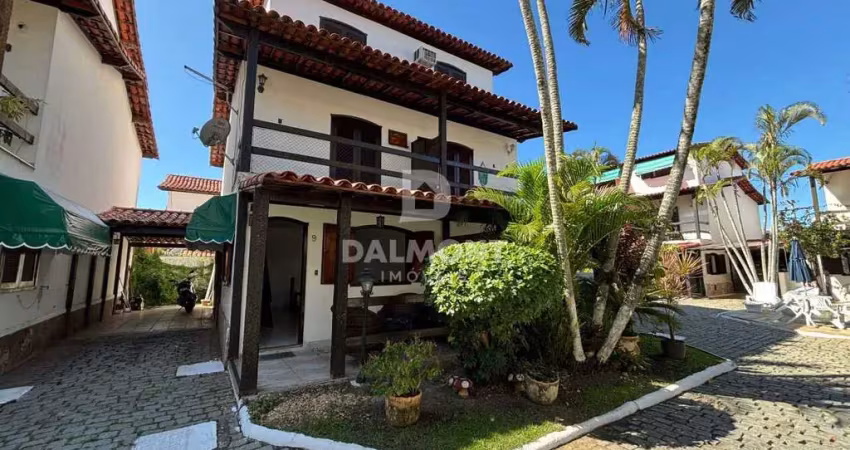 Braga - cabo frio/rj -  casa triplex de  4 quartos por r$ 490.000,00