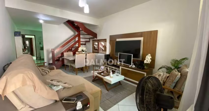 Casa em condomínio fechado com 3 quartos à venda na Travessa São Lucas, 5, Peró, Cabo Frio