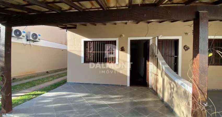 Ogiva - cabo frio - casa duplex em condomínio na beira do canal