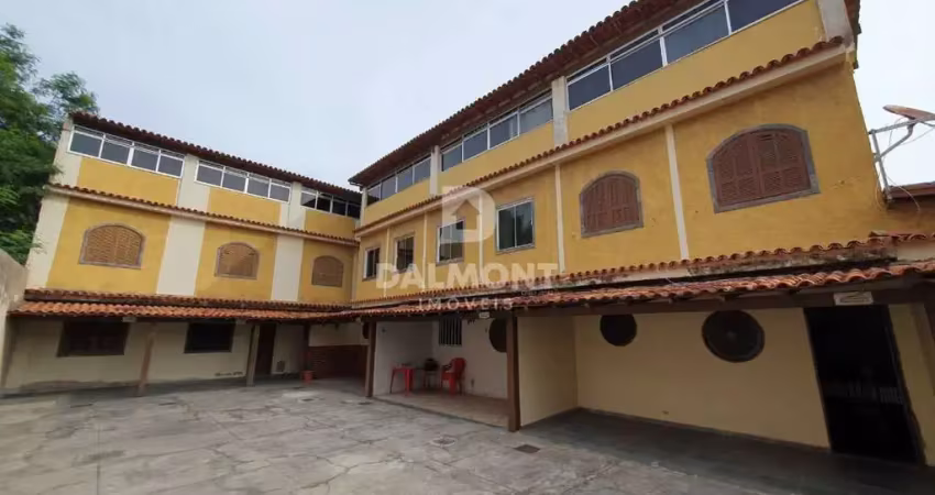 Casa em condomínio fechado com 3 quartos à venda na Rua Omar Fontoura, 647, Braga, Cabo Frio