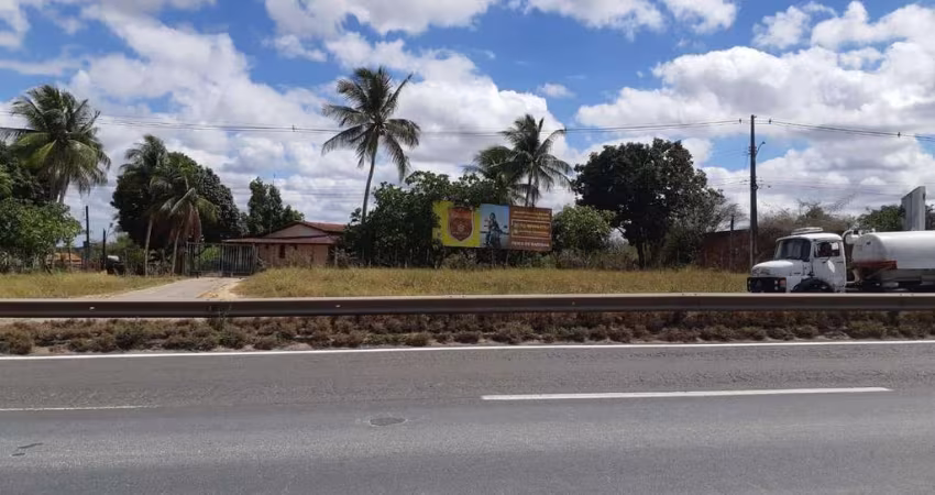 Area na BR 324 em Hmildes  -  Feira de Santana