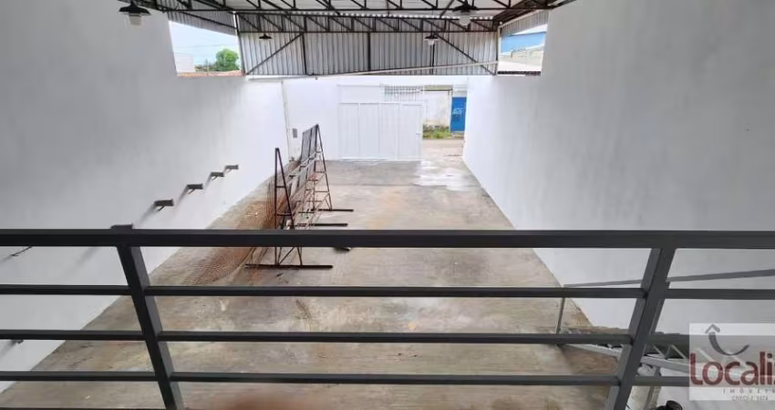 Galpão no Bairro Tomba  próximo ao CIS-  Feira de Santana