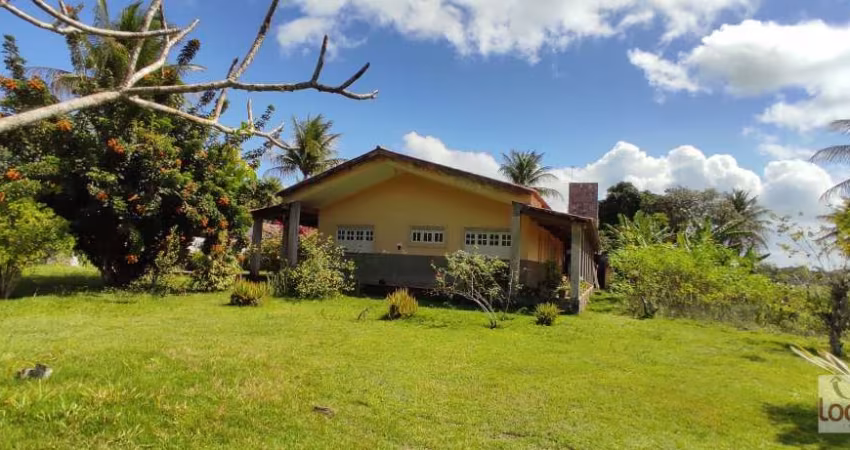 Fazenda em   Amélia Rodrigues