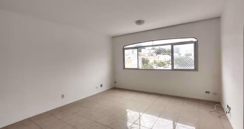 Apartamento com 2 dormitórios (1 suíte) , Dependência completa de serviço, 01 Vaga de garagem, em Perdizes, Portaria 24 hs com Segurança, Gerador