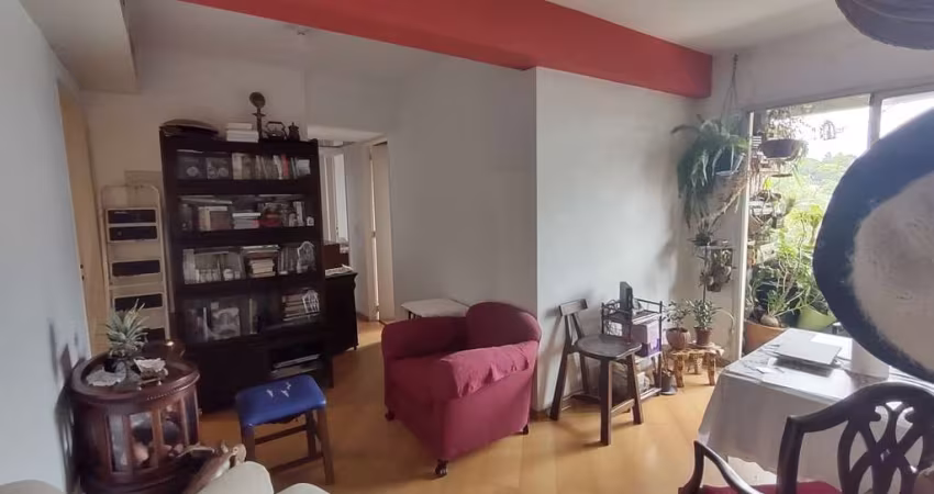 Apartamento Via Gomes ( Butantã), sala com Varanda, 3 Dormitórios, 2 Banheiros, 1 Vaga, Prédio com Lazer, Portaria 24 hs e Gerador