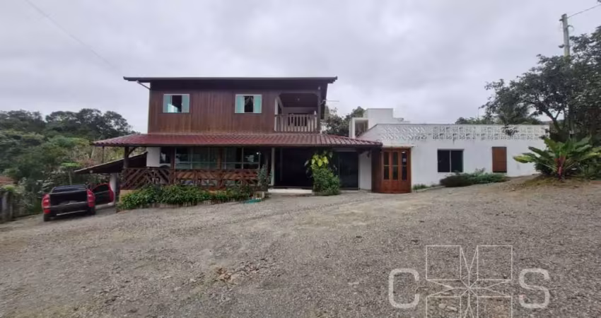 Chácara / sítio com 4 quartos à venda em Morro Alto, Balneário Piçarras 