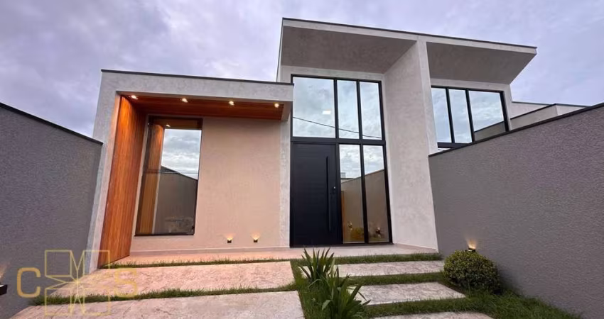 LINDA CASA GEMINADA ALTO PADRÃO