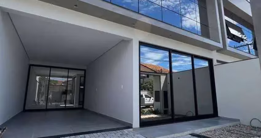 LUXUOSO SOBRADO BEIRA MAR