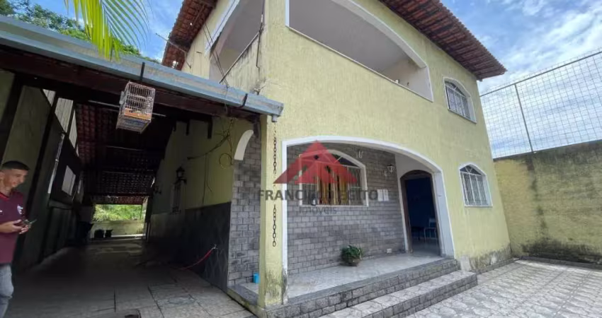 Casa com 3 dormitórios à venda por R$ 350.000,00 - Pita - São Gonçalo/RJ