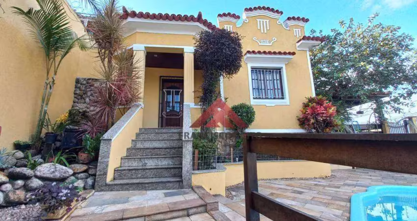 Casa com 3 quartos à venda, 183 m² por R$ 650.000 - Largo do Barradas - Niterói/RJ