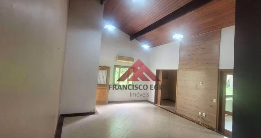 Casa com 4 quartos  à venda, 361m por 730.000 - Sape - Niterói - RJ