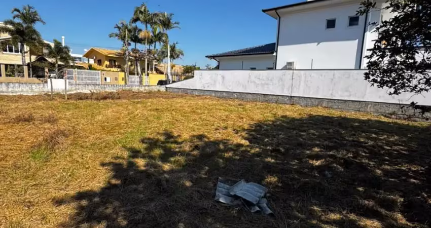 Terreno para construção de residencia unifamiliar na praia dos ingleses