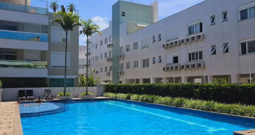 Apartamento com dois dormitórios perto do mar e do centrinho de ingleses
