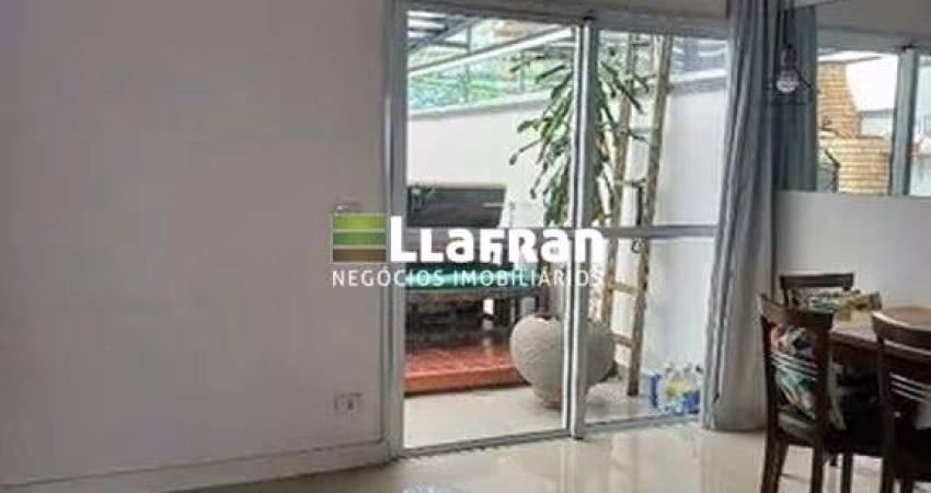 Sobrado 3 dorm no Condominio Morada do Horto