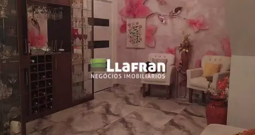 Casa com 3 quartos à venda na Rua Maria Rosa Fernandes, 01, Vila Carmelina Gonçalves, Taboão da Serra