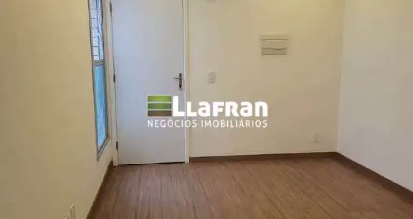 Apartamento com 2 quartos à venda na Rua Carlos Marques Teixeira, 180, Vila Indiana, Taboão da Serra