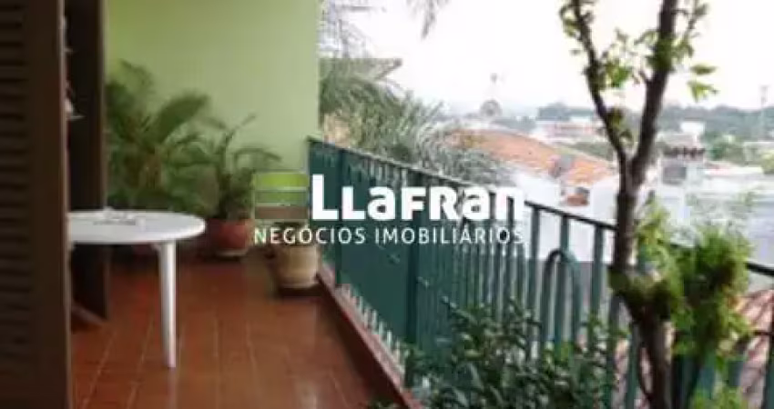 Casa 4 dormitórios Jardim Caner Taboão da Serra