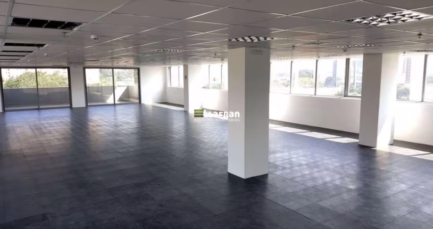 Locação na Chácara Santo Antonio com 316 m².