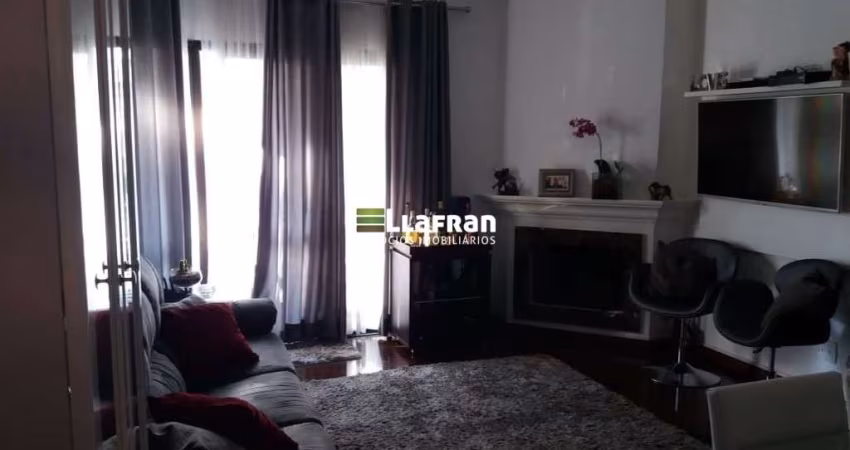 Apartamento 3 dormitórios Edifício Venezia