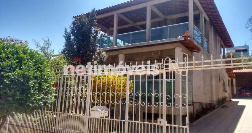 Casa com 4 quartos à venda na Rua Serra das Rosas, Serra Dourada, Vespasiano