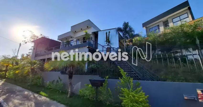 Casa com 3 quartos à venda na Rua Seis, Redenção, Lagoa Santa