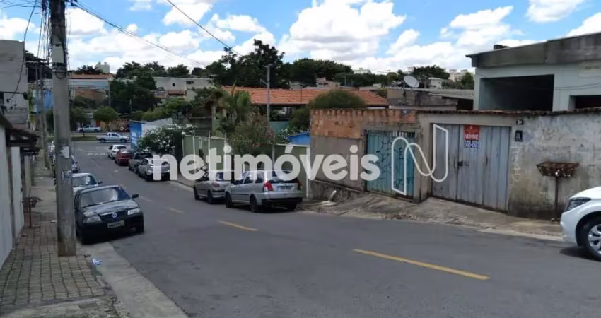 Terreno à venda na Rua José Ferreira dos Santos, Letícia, Belo Horizonte