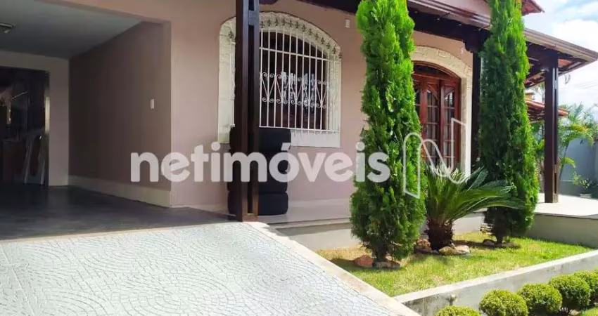 Casa com 3 quartos à venda na Rua Conceição Silvana, Mantiqueira, Belo Horizonte