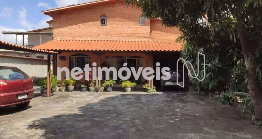 Casa com 3 quartos à venda na Rua Verônica de Araújo, São Benedito, Santa Luzia